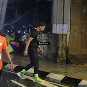 Runner Photo 7924014