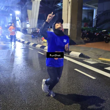 Runner Photo 7924020