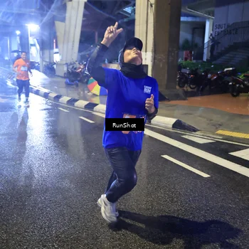 Runner Photo 7924031