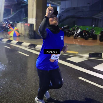 Runner Photo 7924036