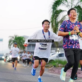 Runner Photo 7924038