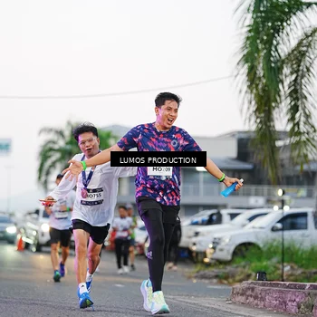 Runner Photo 7924045