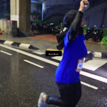 Runner Photo 7924048
