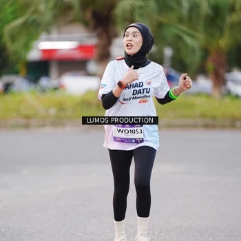 Runner Photo 7924058
