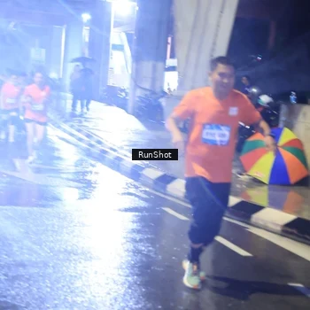 Runner Photo 7924061