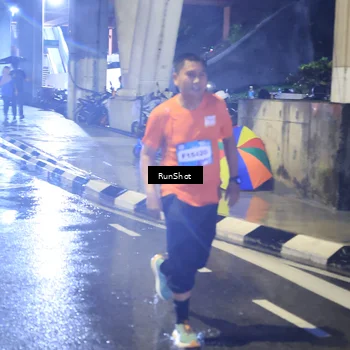 Runner Photo 7924064