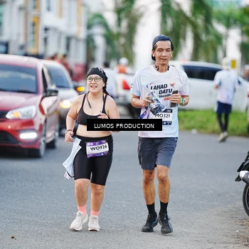 Runner Photo 7924077