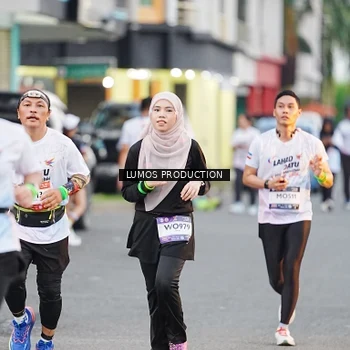 Runner Photo 7924080