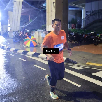 Runner Photo 7924094