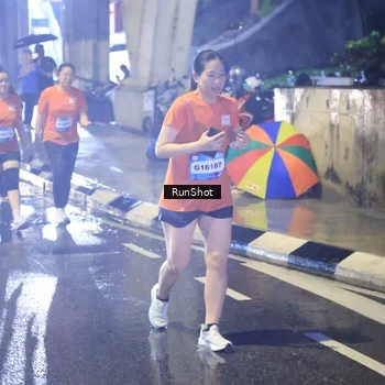 Runner Photo 7924120