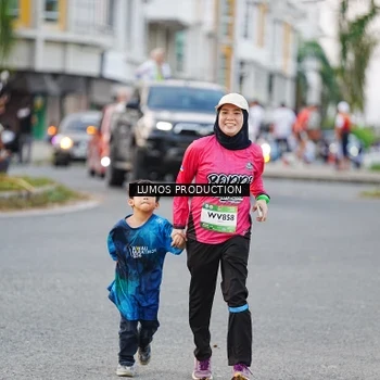 Runner Photo 7924129
