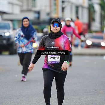 Runner Photo 7924131