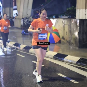 Runner Photo 7924135