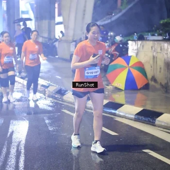 Runner Photo 7924139