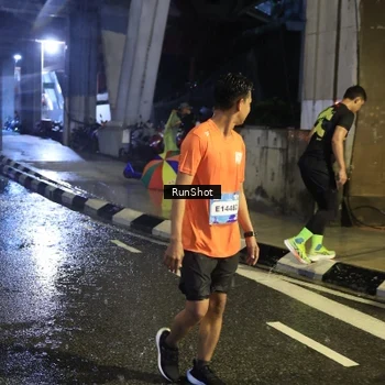 Runner Photo 7924145