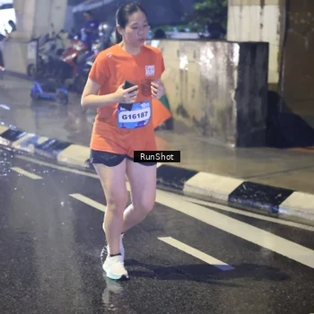 Runner Photo 7924149