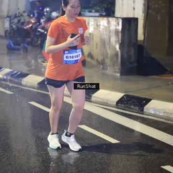 Runner Photo 7924153