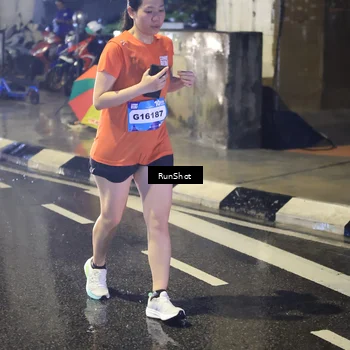 Runner Photo 7924161