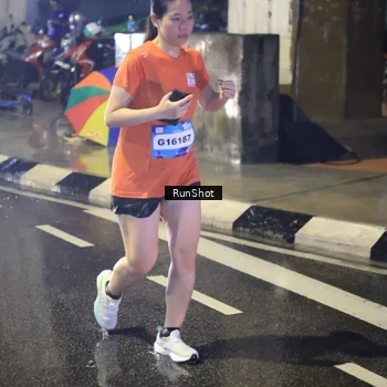 Runner Photo 7924164