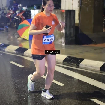 Runner Photo 7924166