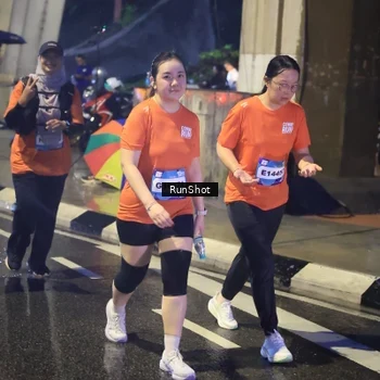 Runner Photo 7924176