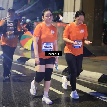 Runner Photo 7924183