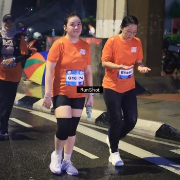 Runner Photo 7924184