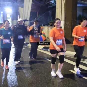 Runner Photo 7924188