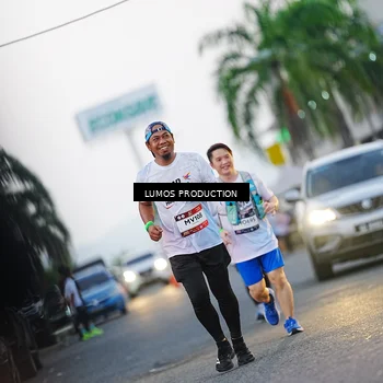 Runner Photo 7924191