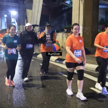 Runner Photo 7924192