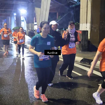 Runner Photo 7924209