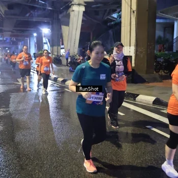 Runner Photo 7924214