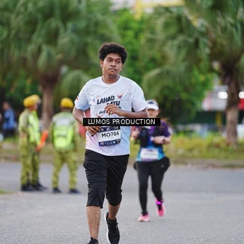 Runner Photo 7924217