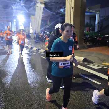 Runner Photo 7924219