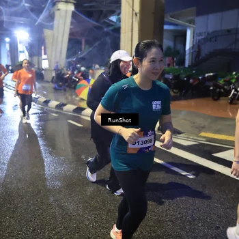 Runner Photo 7924229