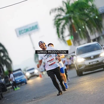 Runner Photo 7924247