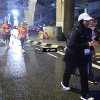 Runner Photo 7924252