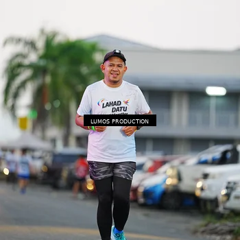 Runner Photo 7924267
