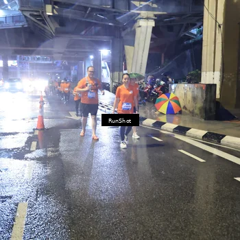 Runner Photo 7924271