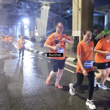 Runner Photo 7924304