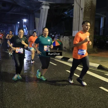 Runner Photo 7924310