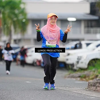 Runner Photo 7924311