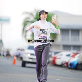 Runner Photo 7924325