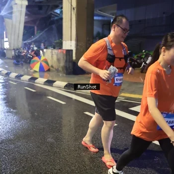 Runner Photo 7924337