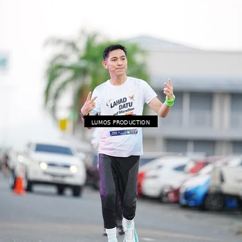 Runner Photo 7924342