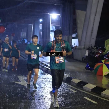 Runner Photo 7924351