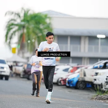 Runner Photo 7924356