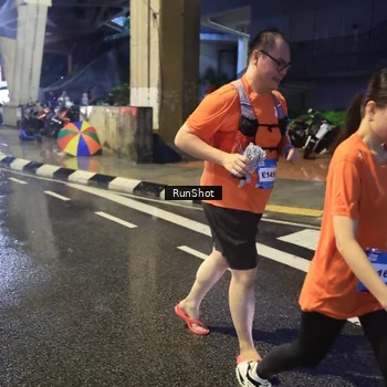 Runner Photo 7924358