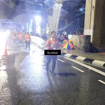Runner Photo 7924359