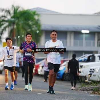 Runner Photo 7924360